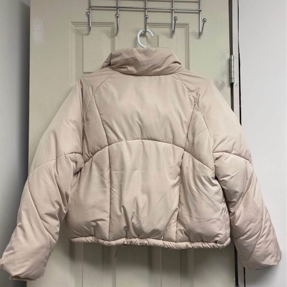 Topshop Bomber in Cream - Picture 2 of 4